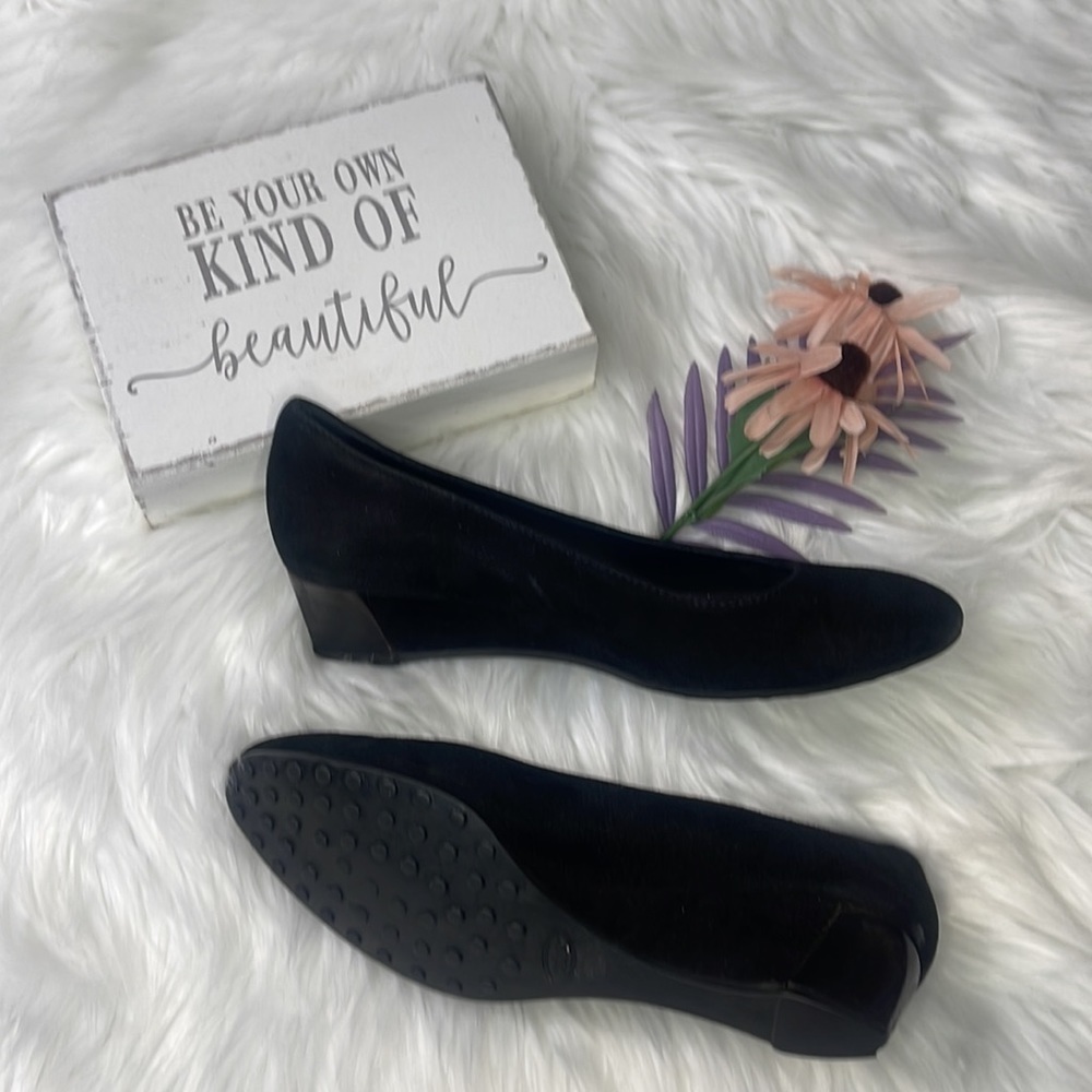 TODS Black Suede Heels - Picture 6 of 8